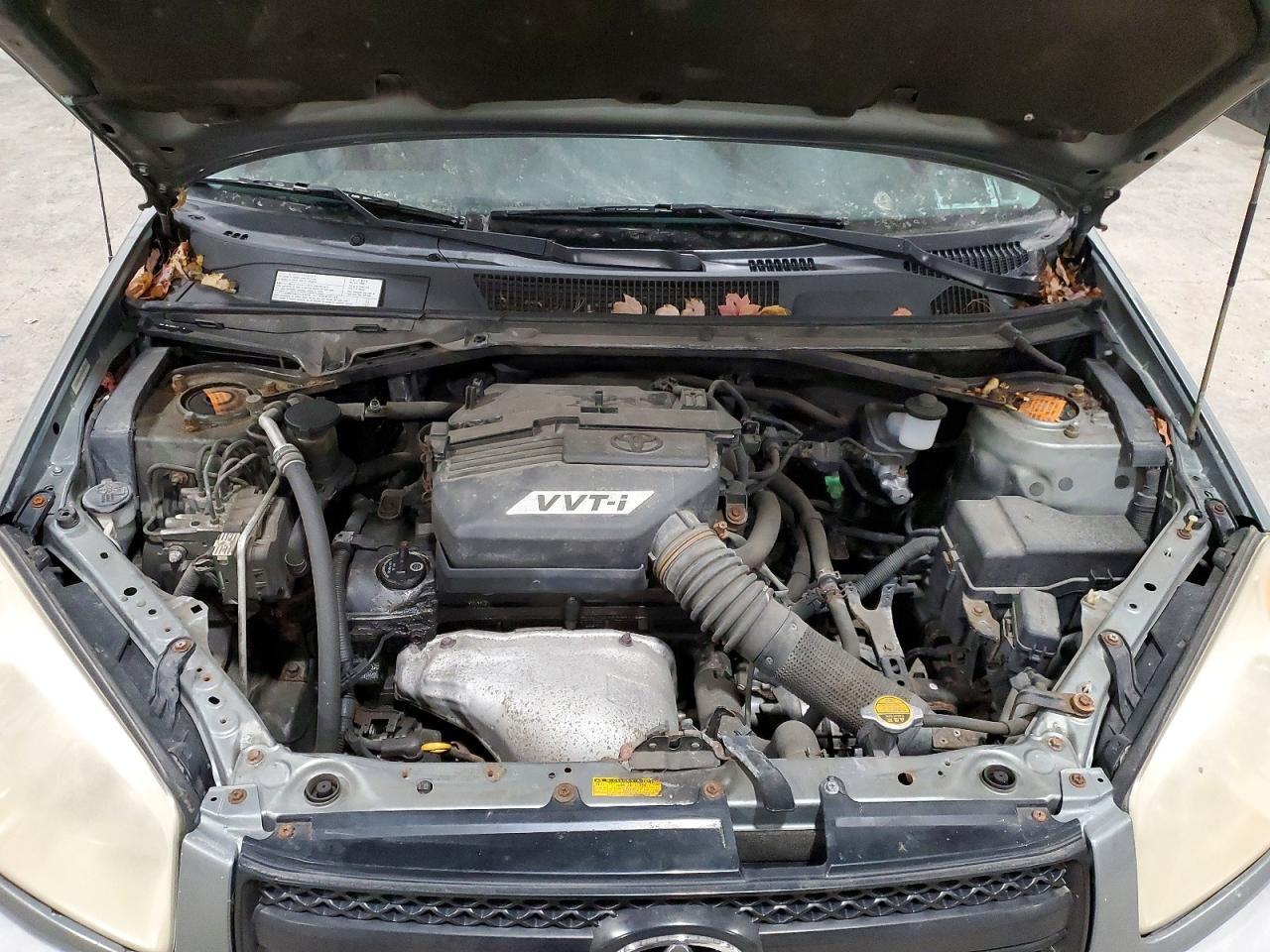 2004 TOYOTA RAV4