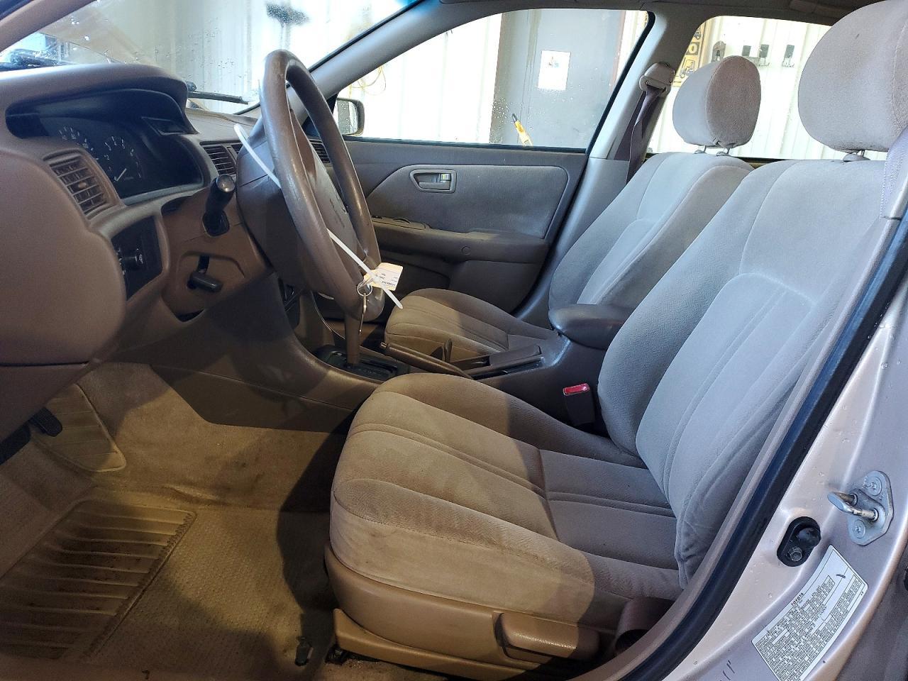 2000 TOYOTA CAMRY