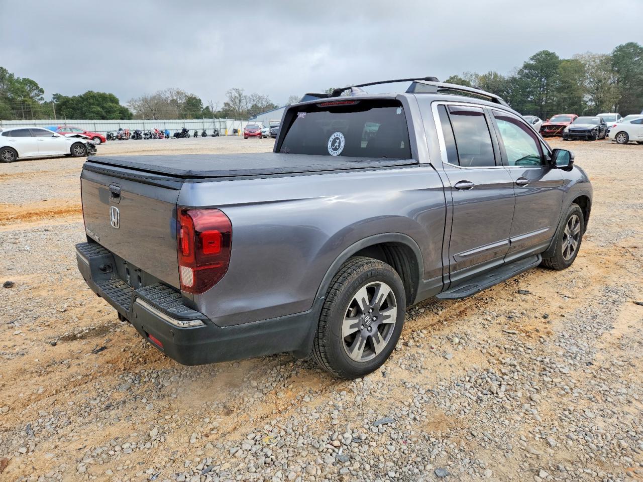 2017 HONDA Ridgeline