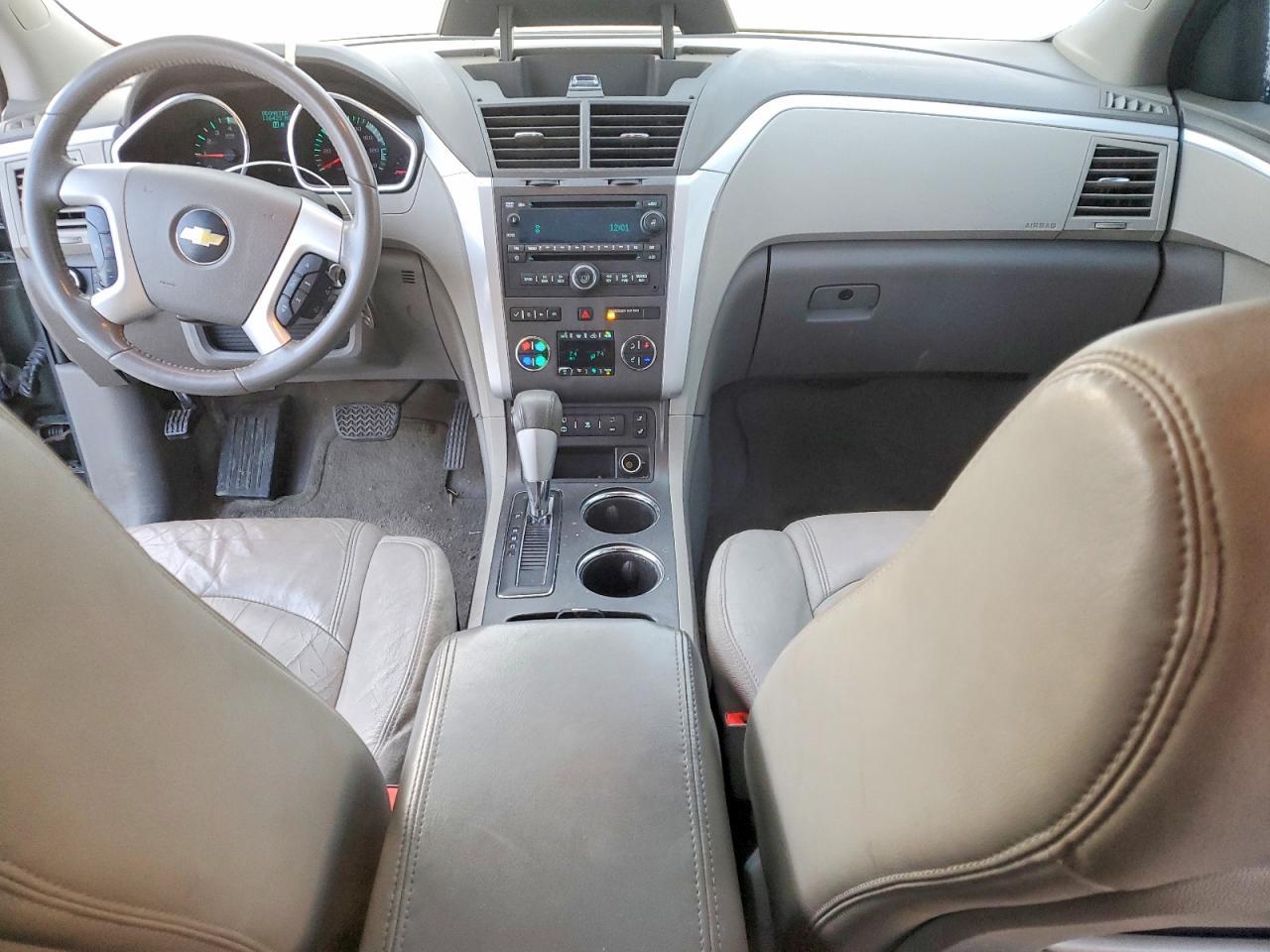 2010 CHEVROLET TRAVERSE