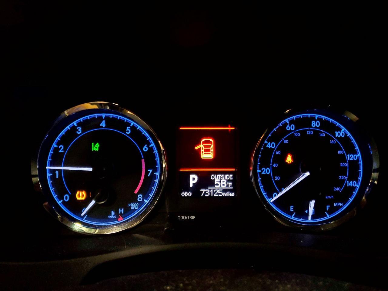 2019 TOYOTA COROLLA