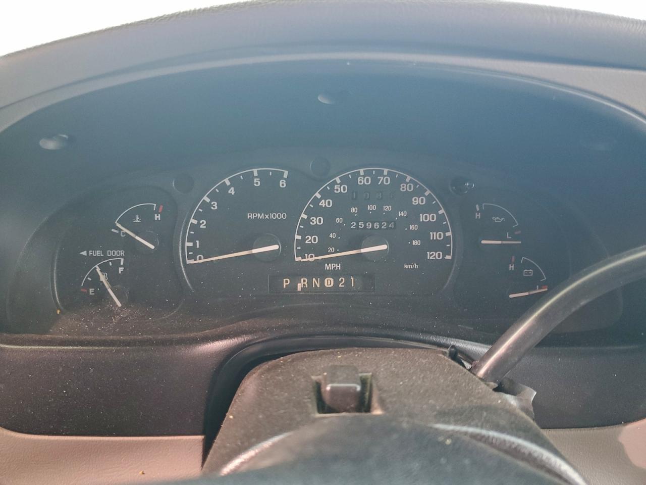 1999 MAZDA B4000