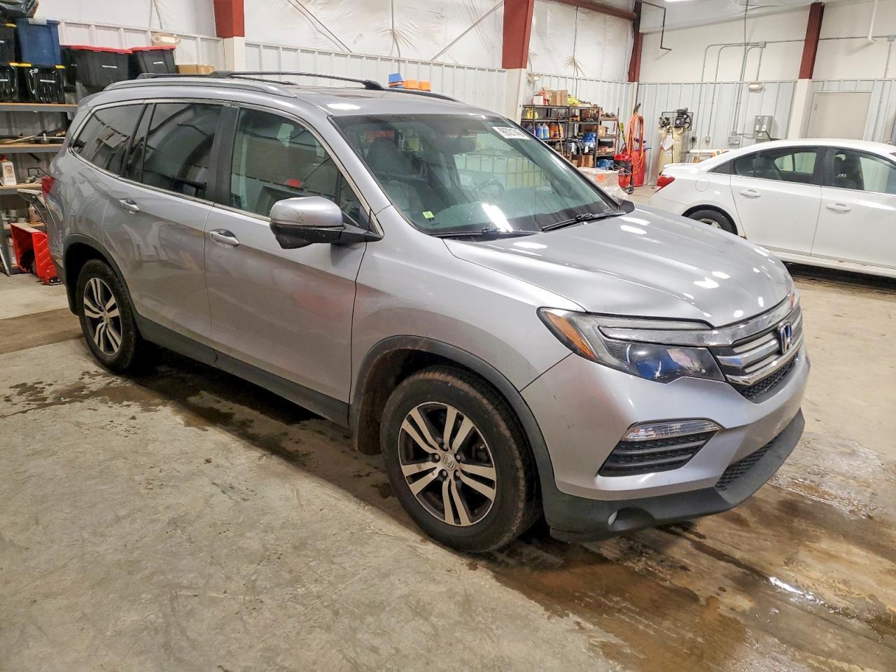 2017 HONDA PILOT