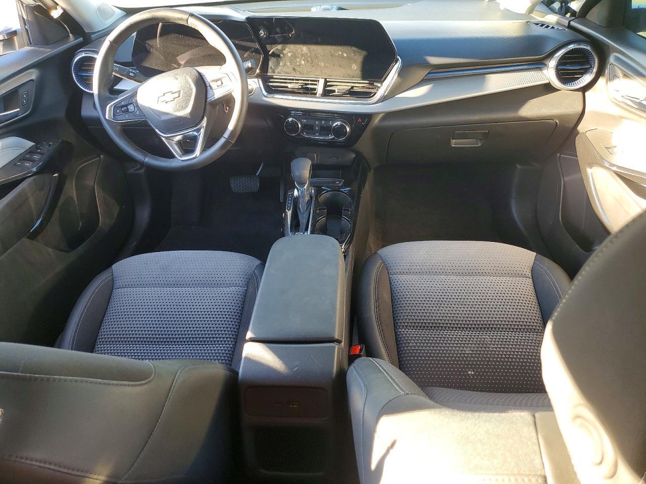 2025 CHEVROLET TRAX
