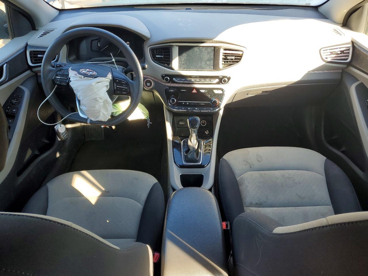 2017 HYUNDAI Ioniq