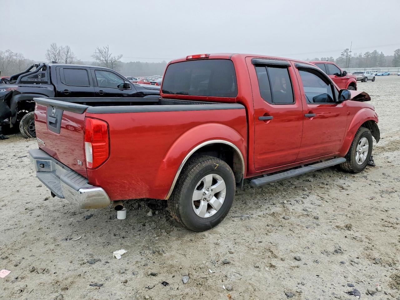 2013 NISSAN Frontier