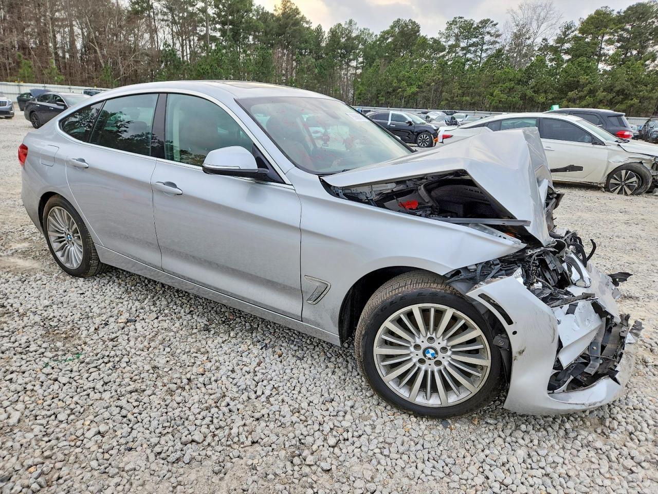 2015 BMW 3 SERIES