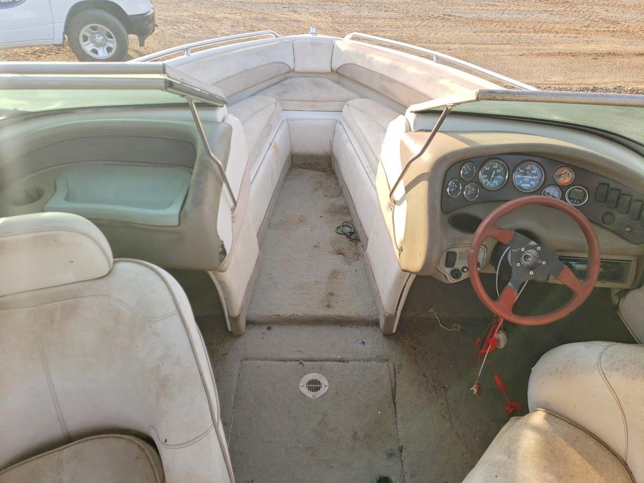 1999 Crownline Boat