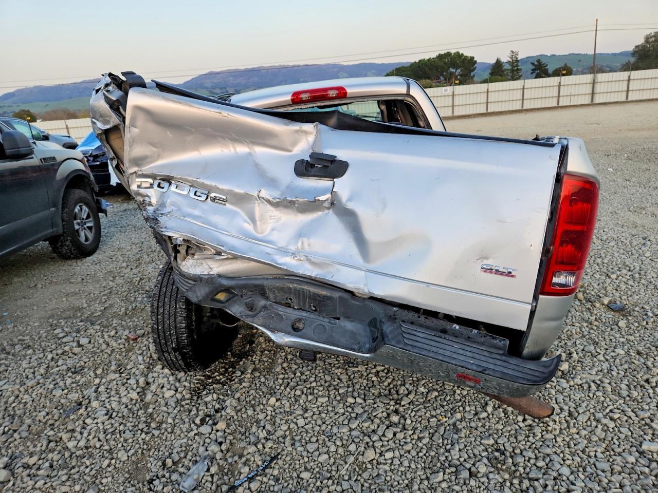 2004 DODGE RAM 1500