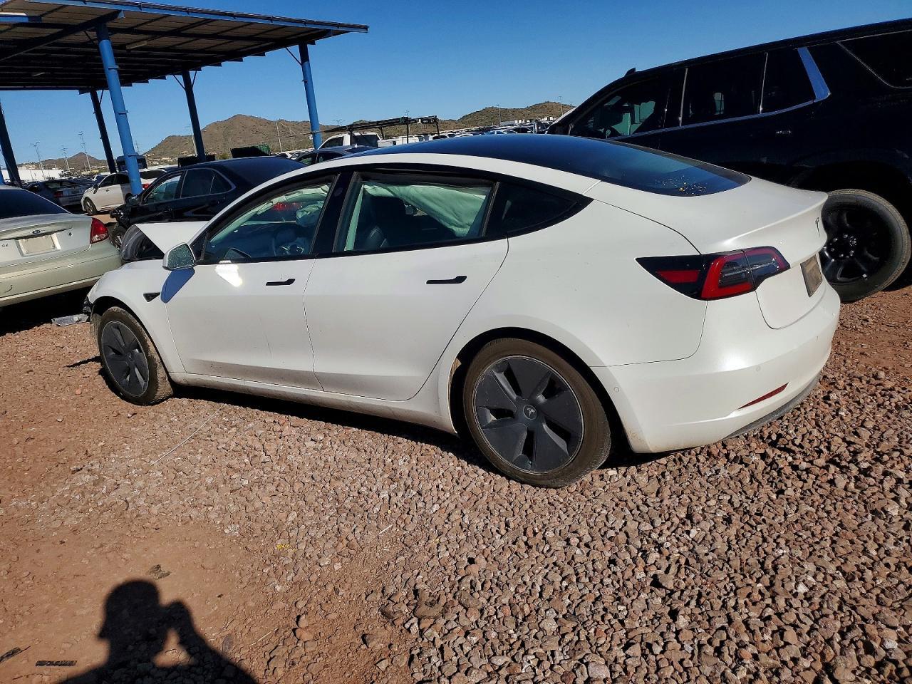 2021 TESLA MODEL 3