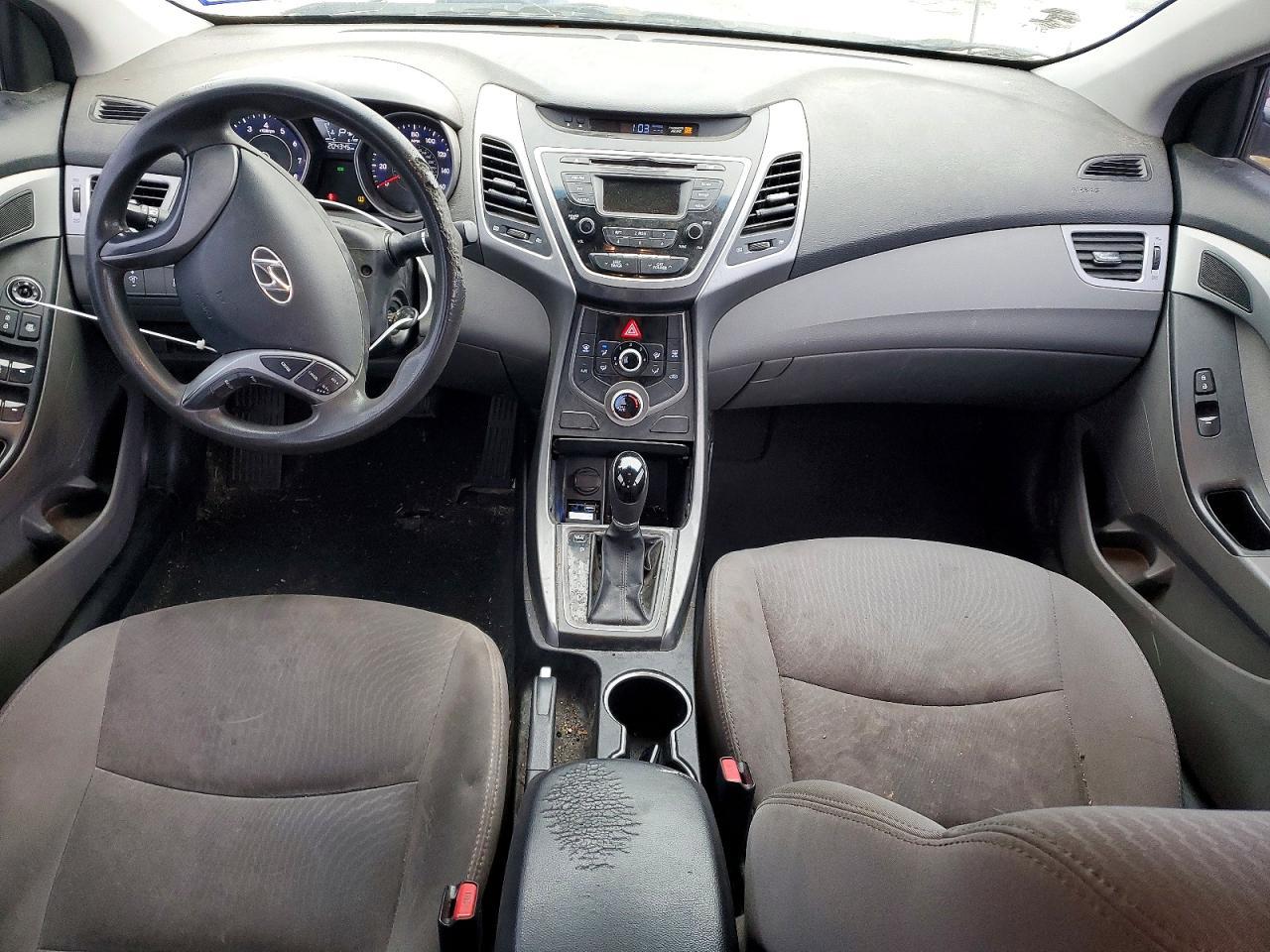 2016 HYUNDAI ELANTRA