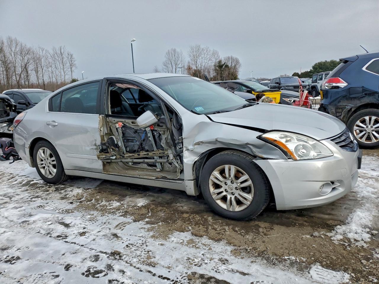 2011 NISSAN ALTIMA