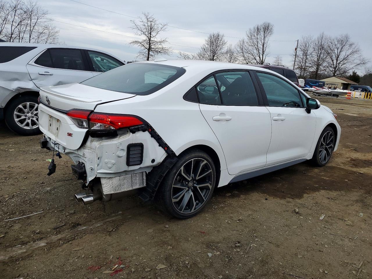 2021 TOYOTA COROLLA