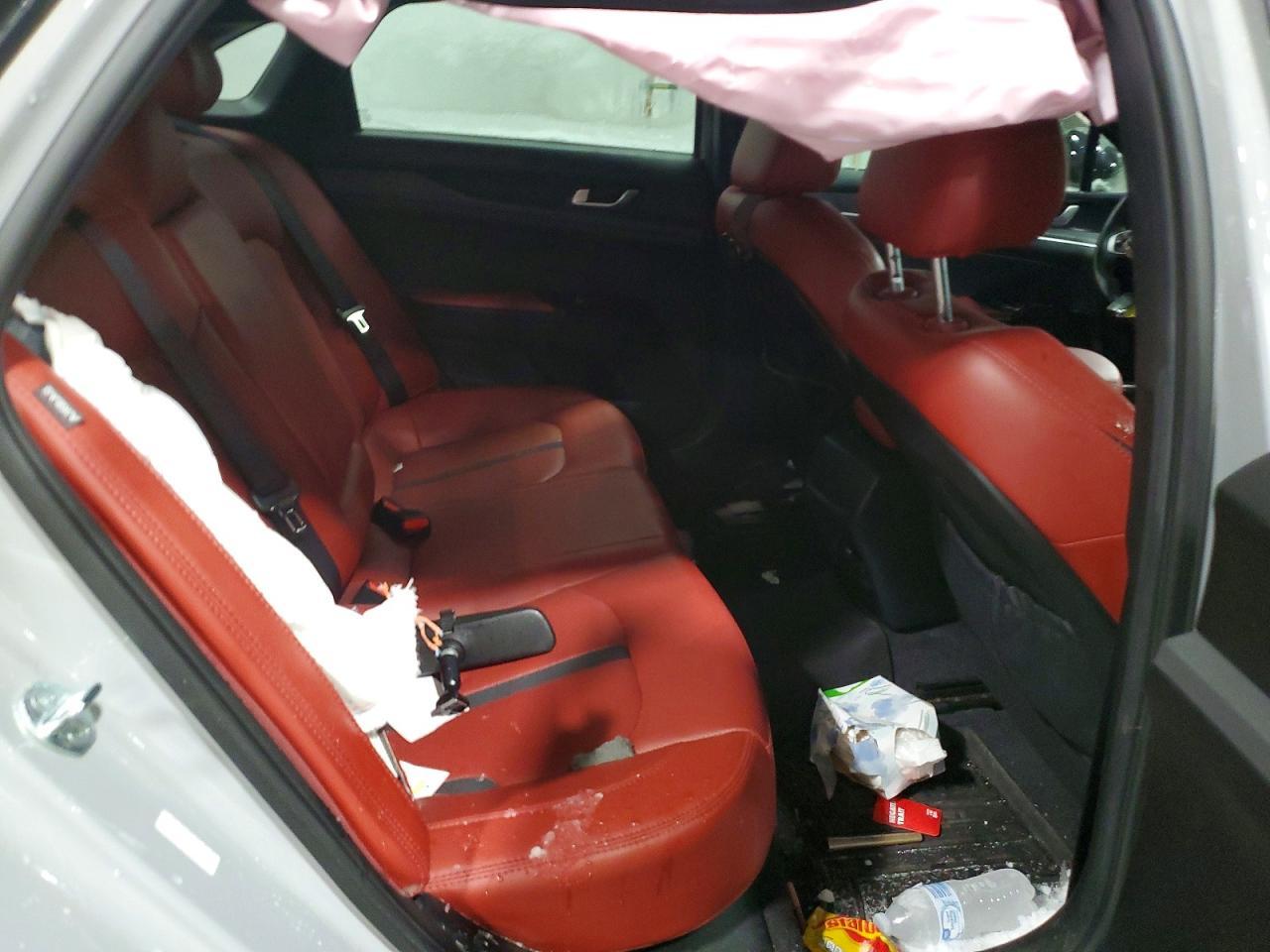 2023 KIA K5