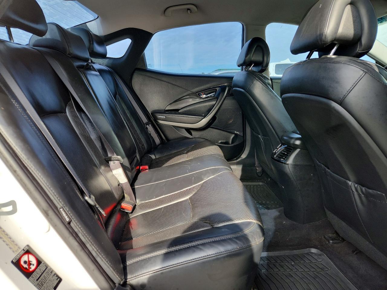 2015 HYUNDAI Azera