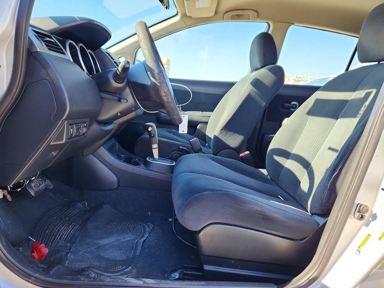 2012 NISSAN VERSA