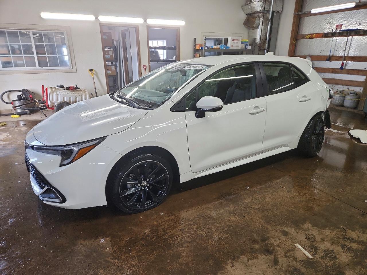 2025 TOYOTA COROLLA