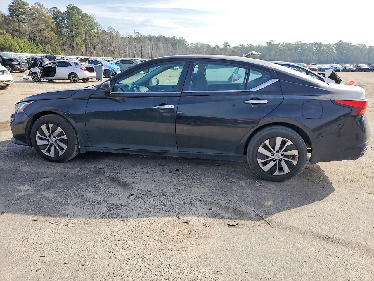 2021 NISSAN ALTIMA