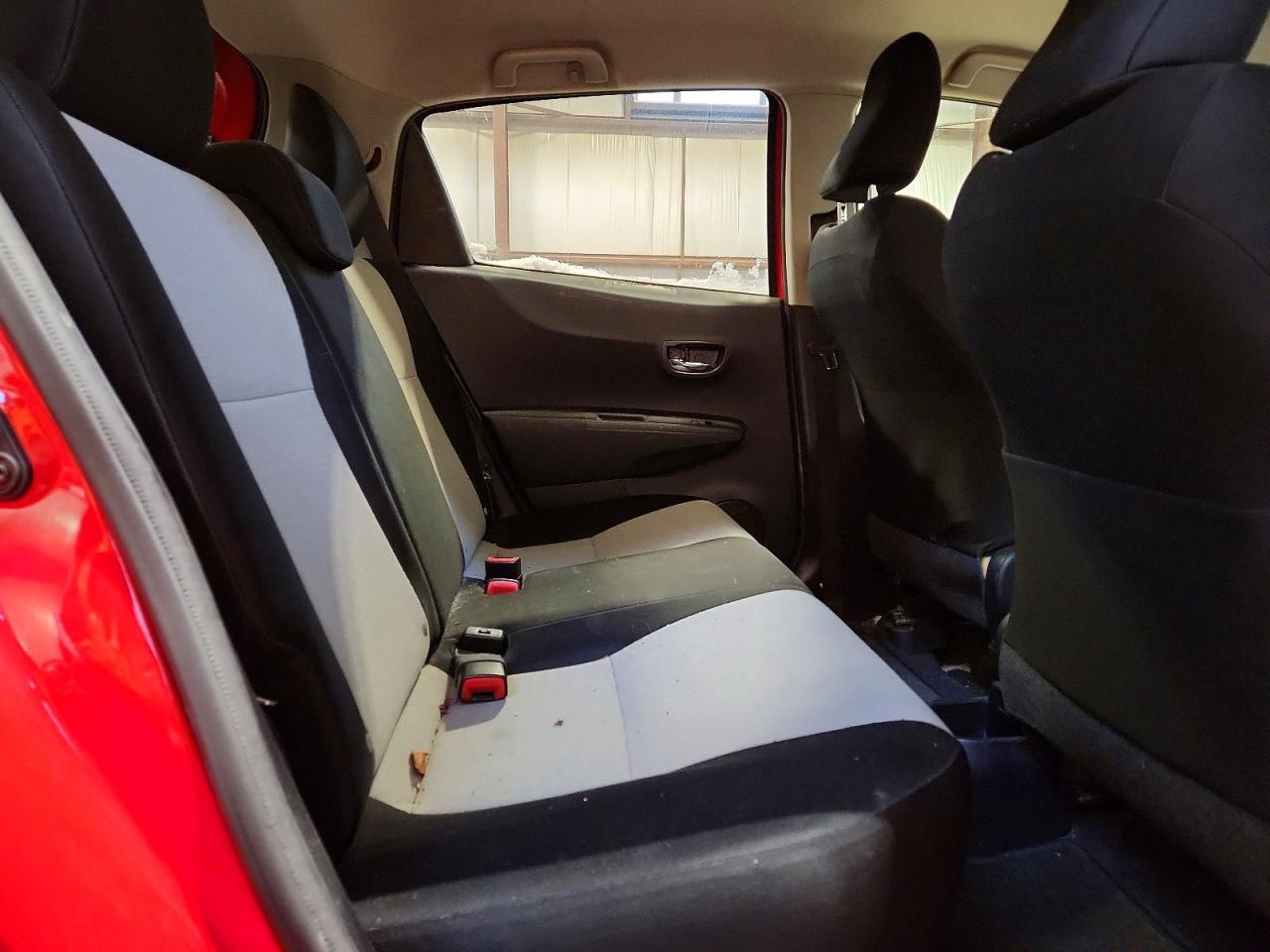 2012 TOYOTA YARIS