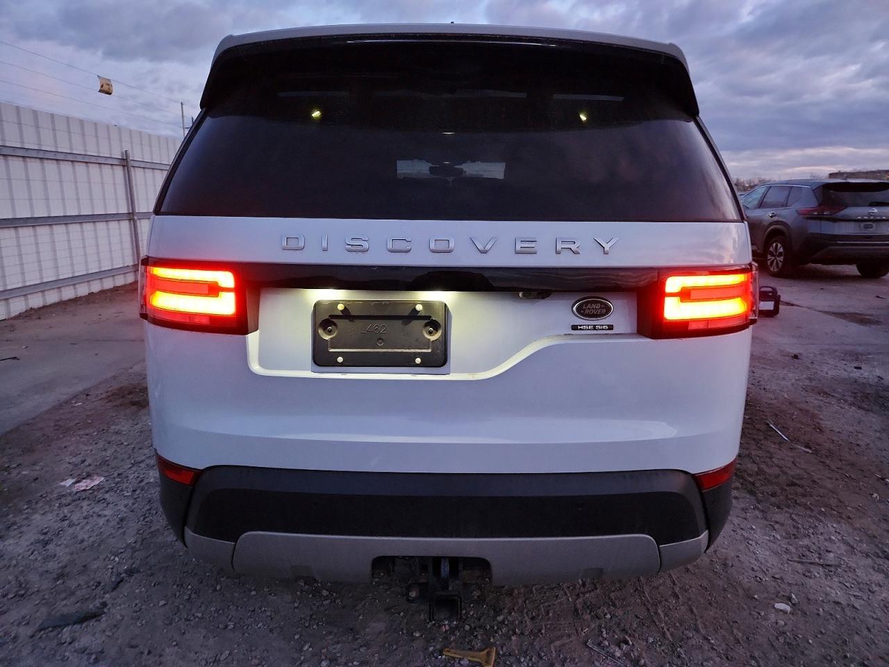 2017 LAND ROVER Discovery