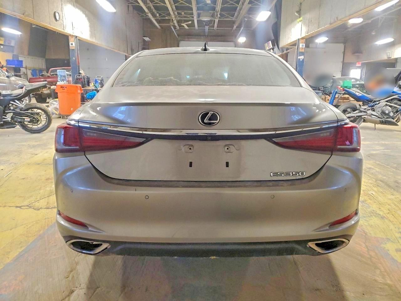 2019 LEXUS ES 350