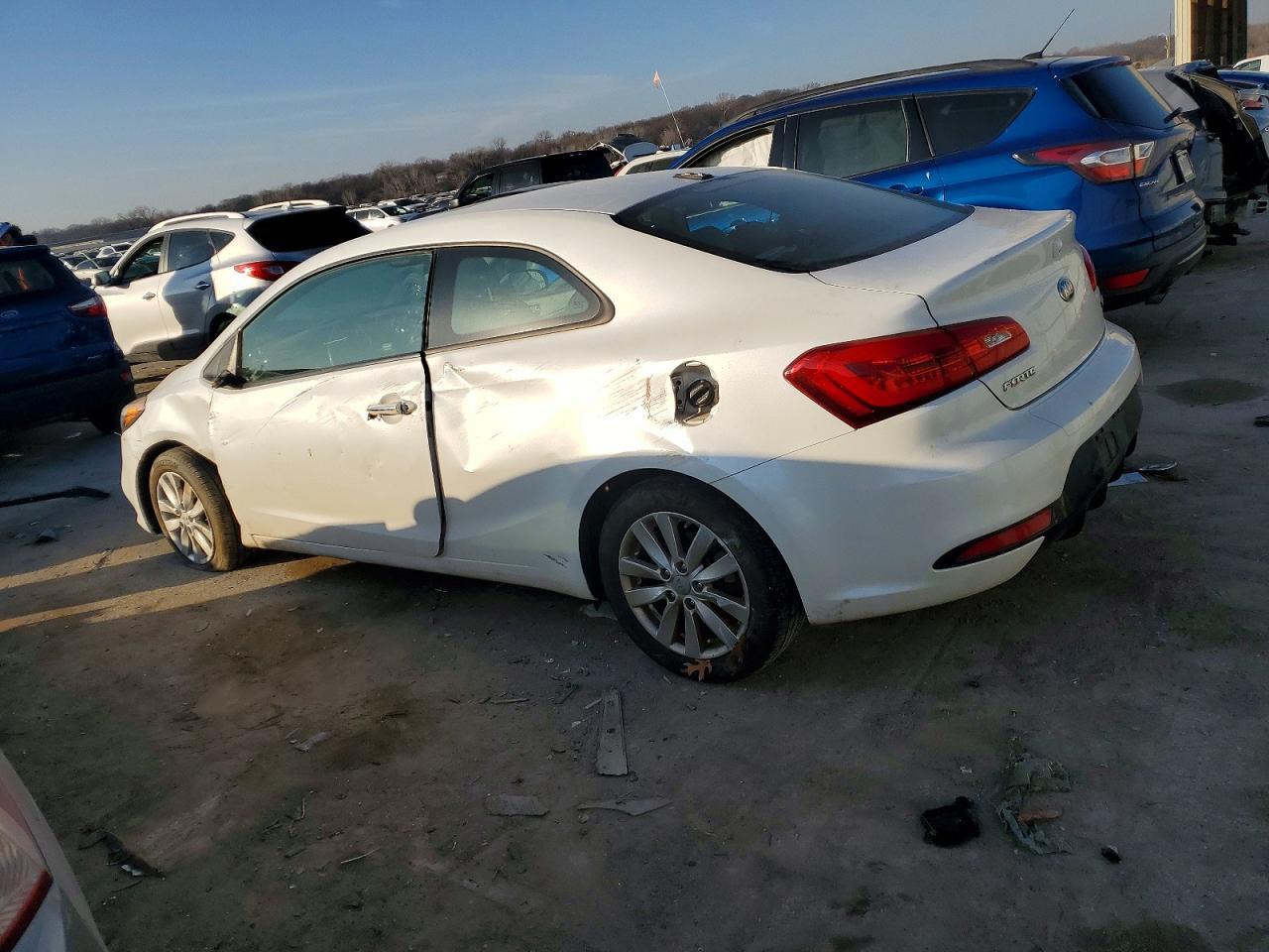 2014 KIA FORTE