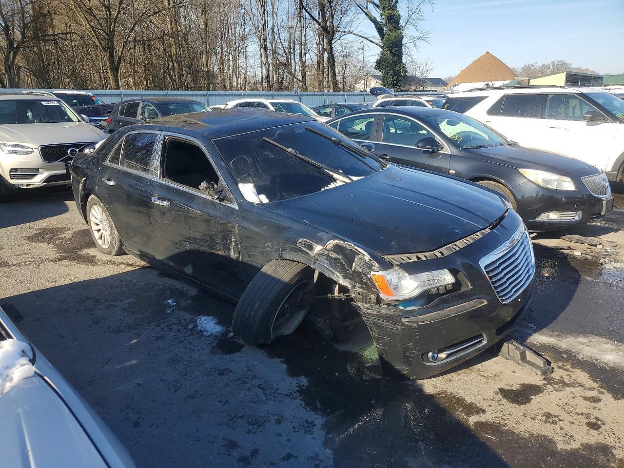 2013 CHRYSLER 300