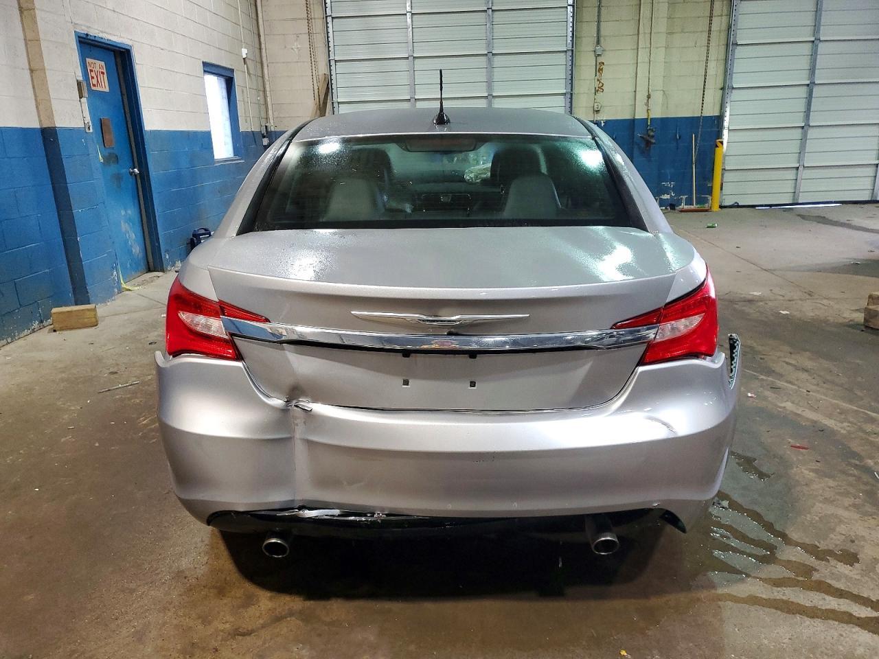 2013 CHRYSLER 200