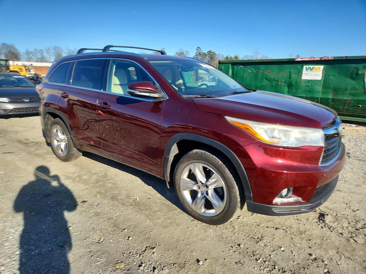 2014 TOYOTA HIGHLANDER