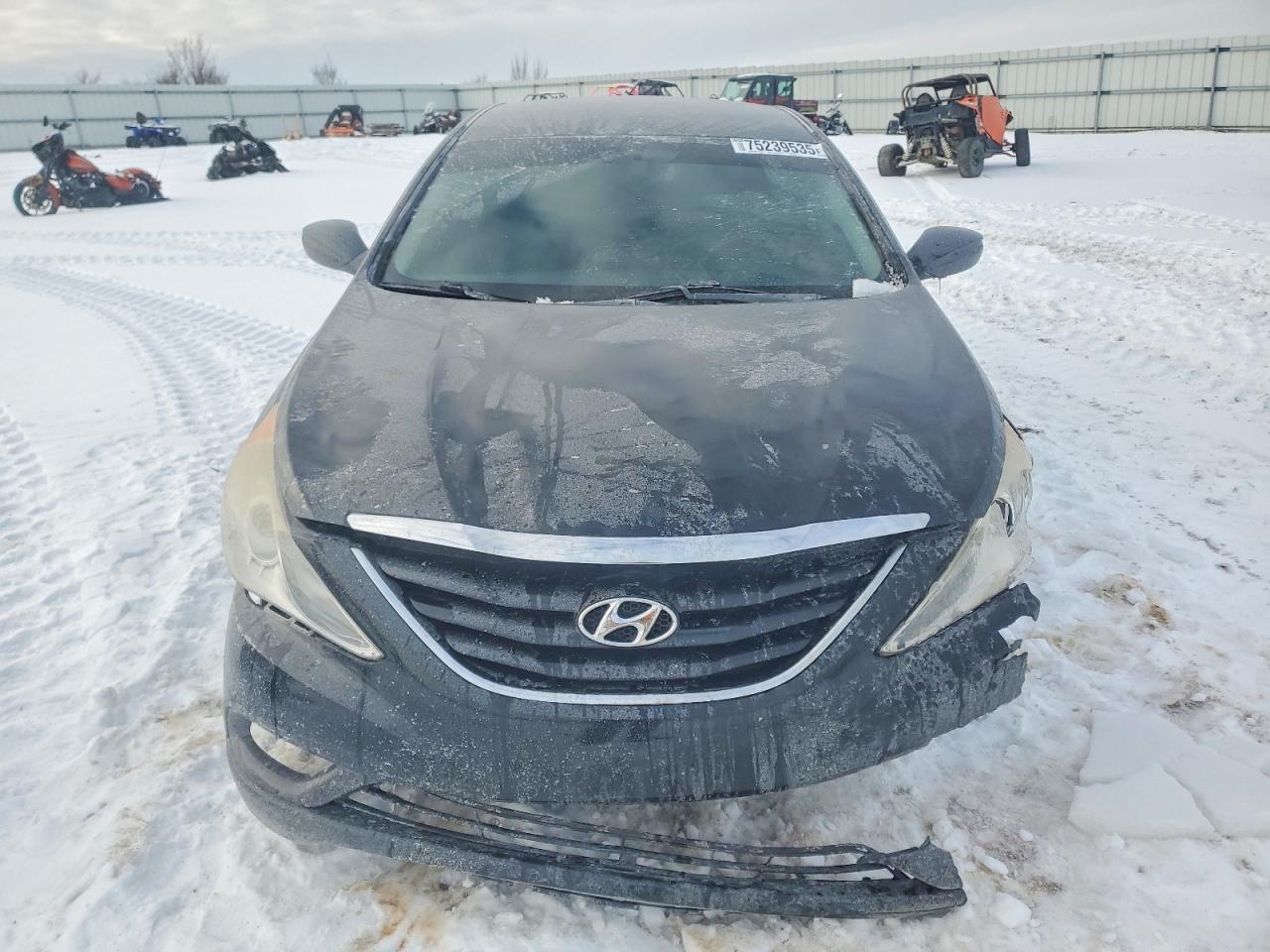 2013 HYUNDAI SONATA