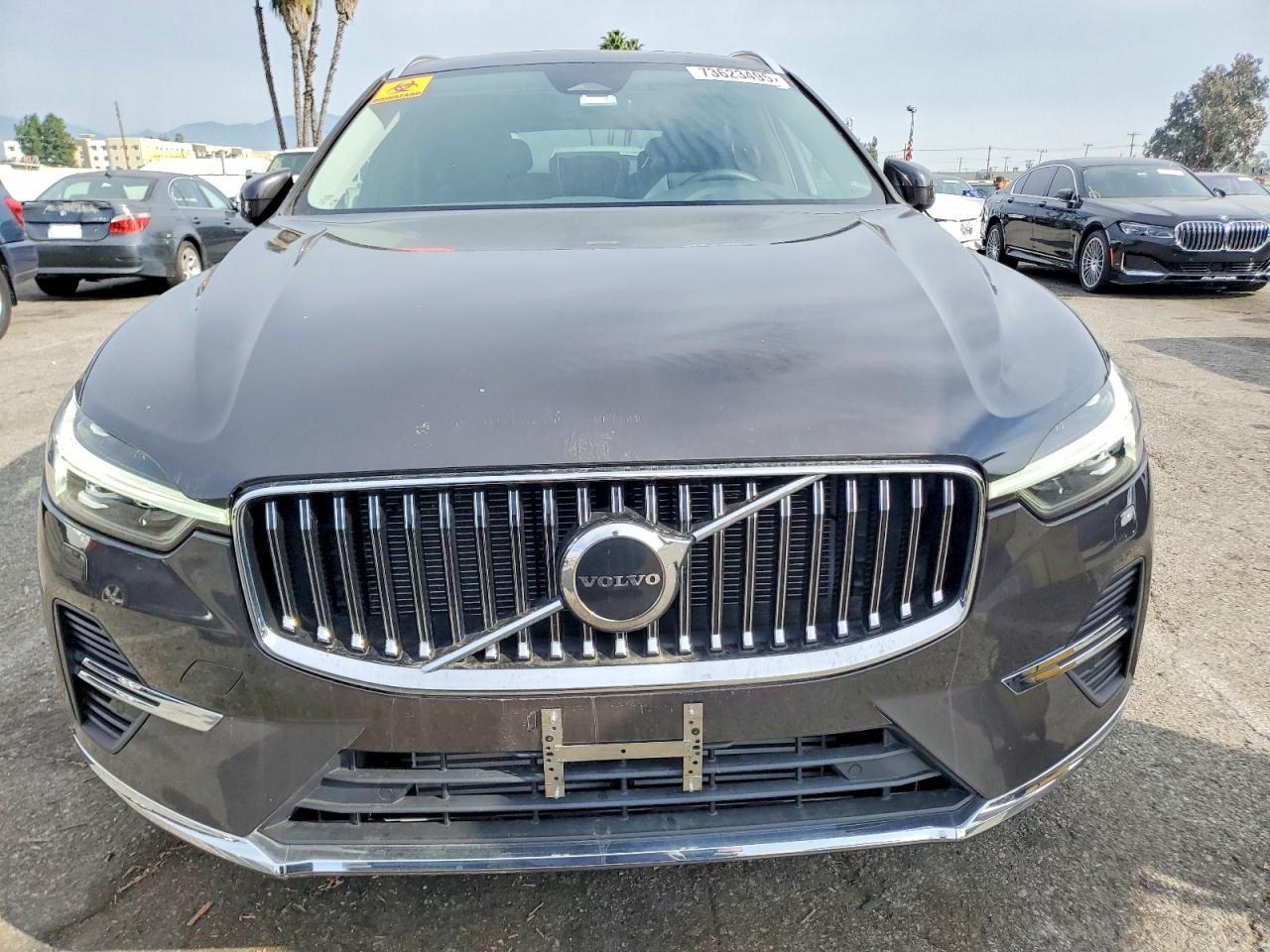 2023 VOLVO XC60