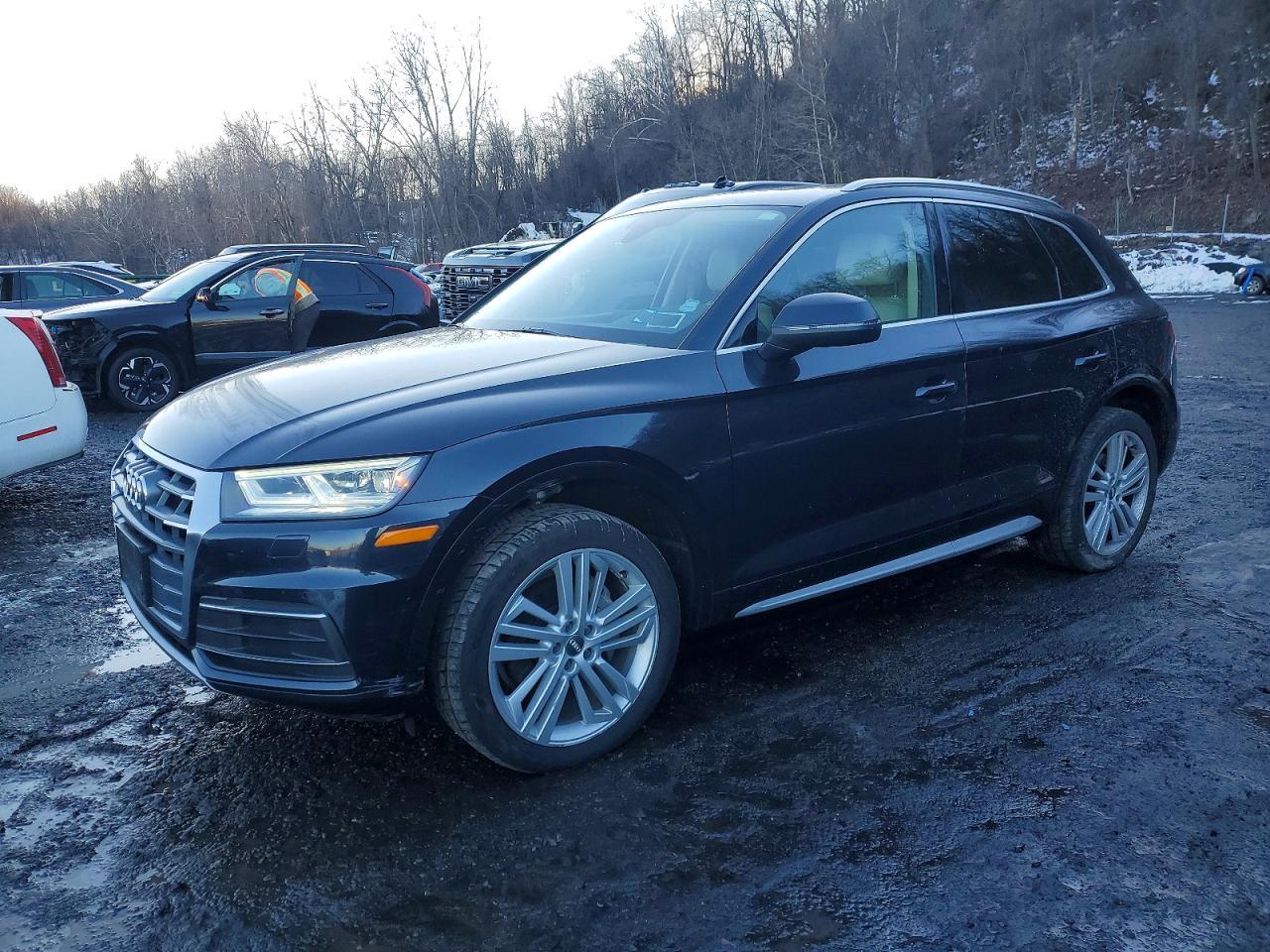 2020 AUDI Q5