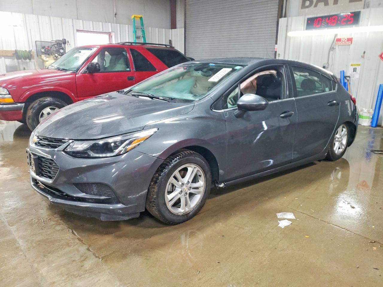 2018 CHEVROLET CRUZE