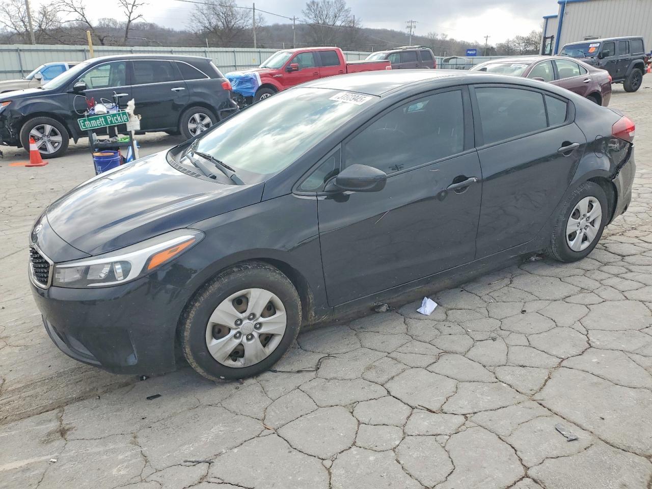 2017 KIA FORTE