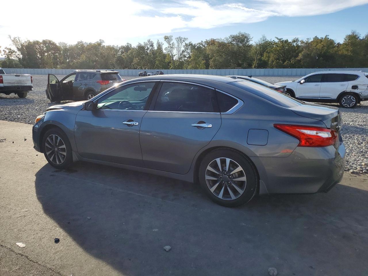 2016 NISSAN ALTIMA