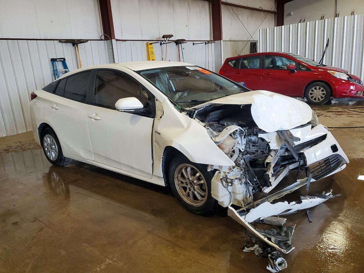 2020 TOYOTA PRIUS