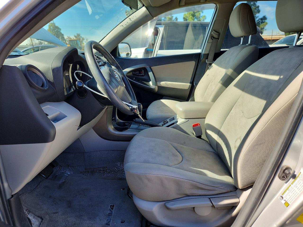 2009 TOYOTA RAV4