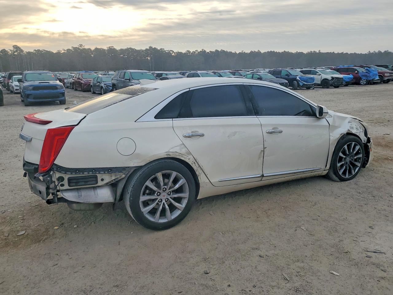 2015 CADILLAC XTS