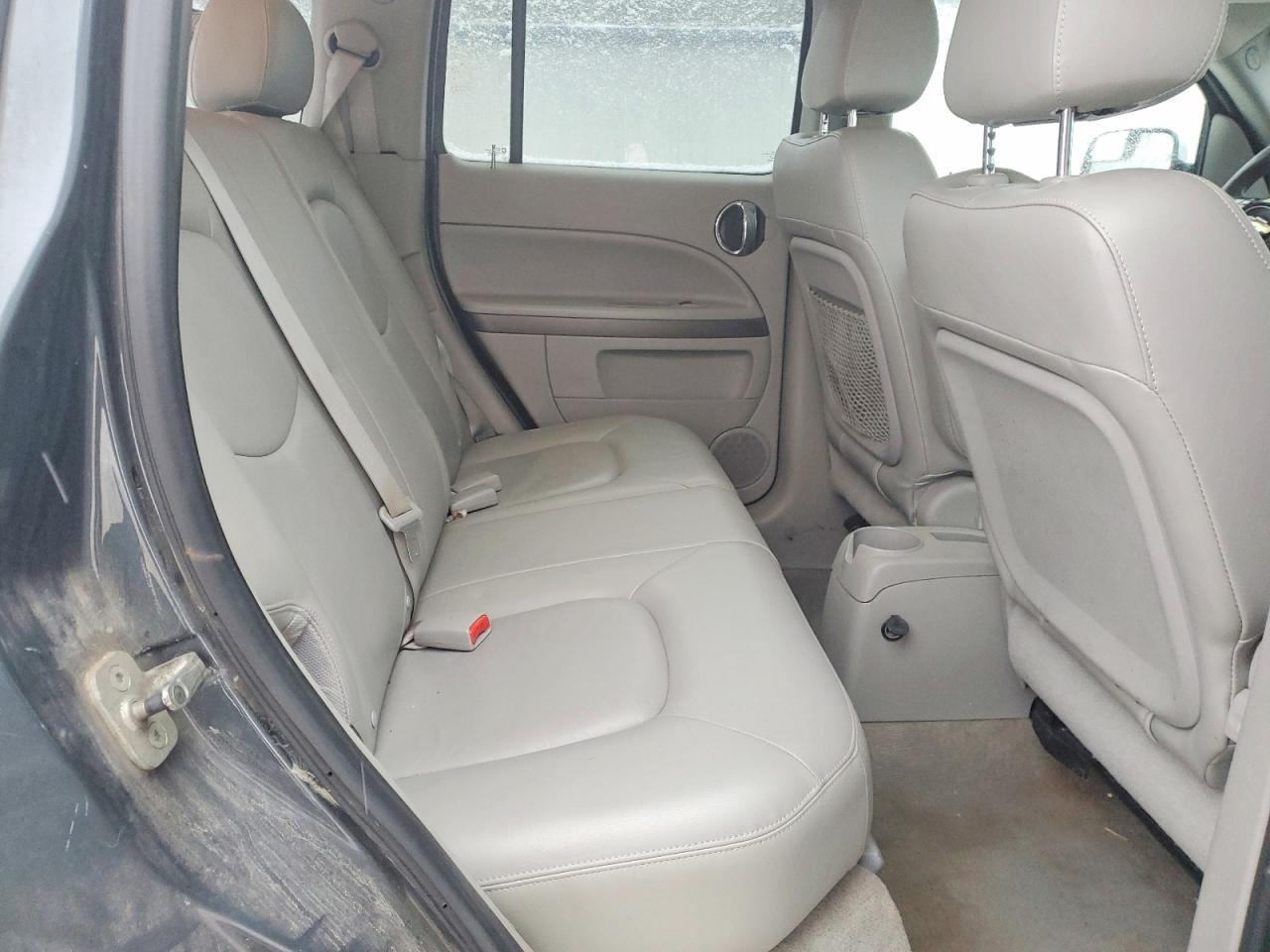 2010 CHEVROLET HHR