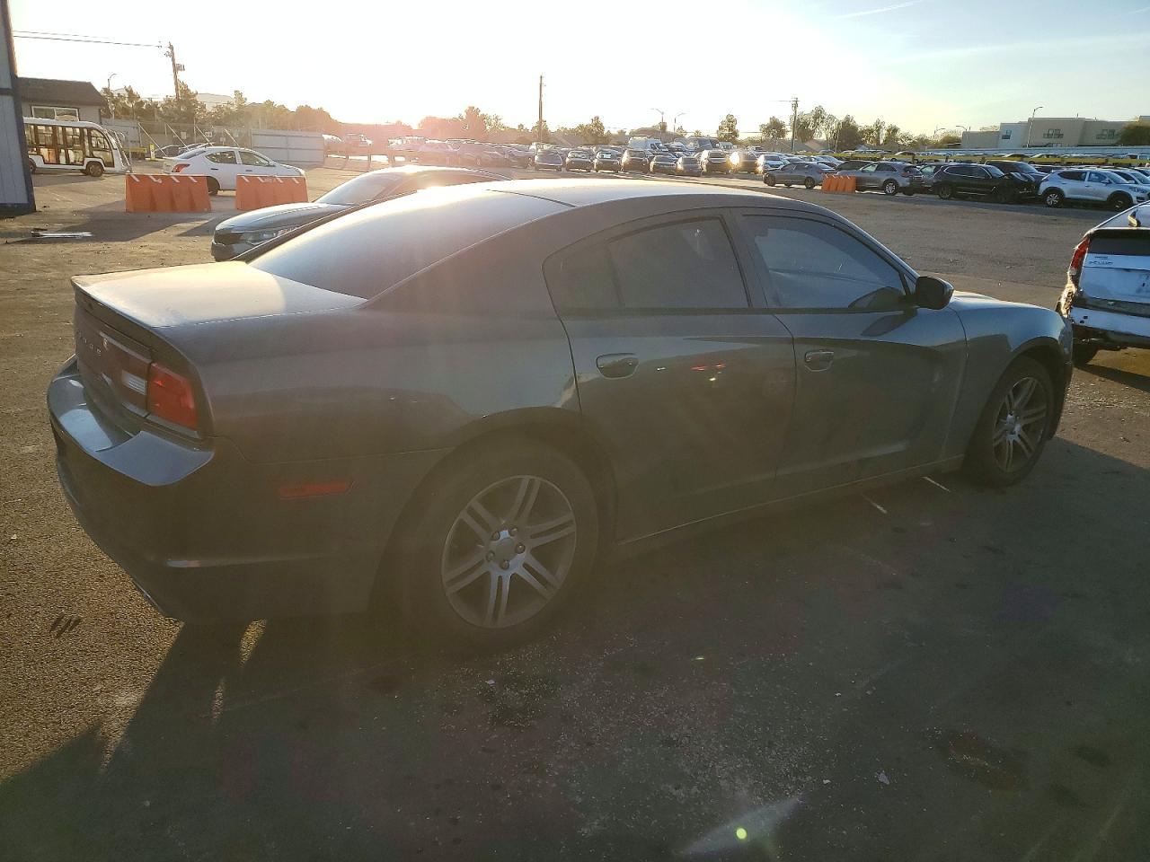 2013 DODGE CHARGER