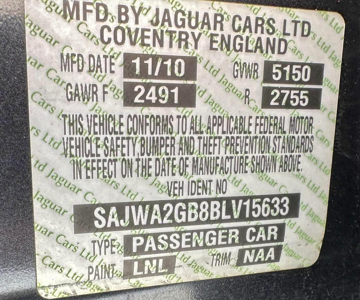 2011 JAGUAR Xj-Series