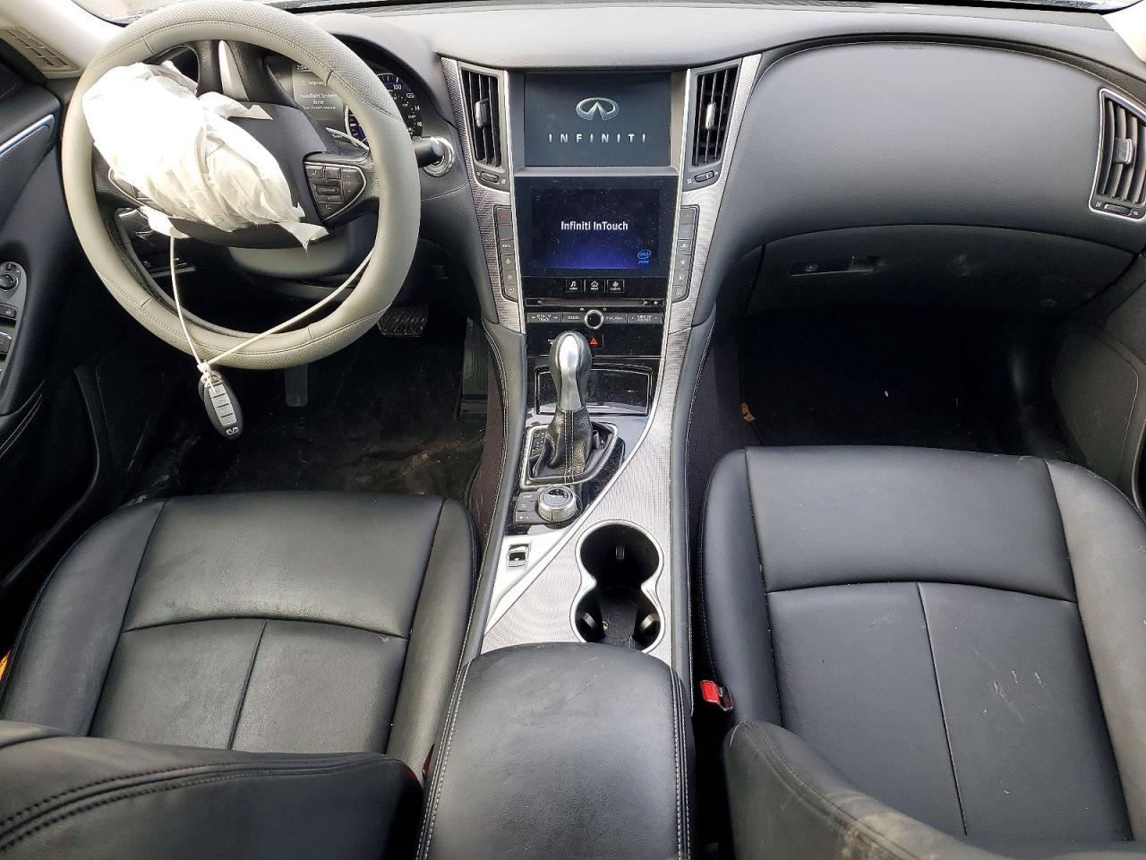 2014 INFINITI Q50
