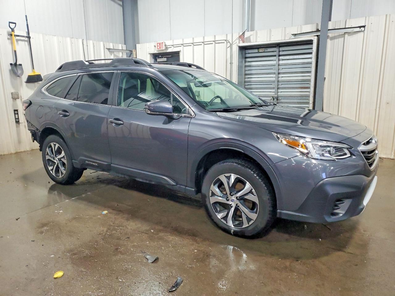 2021 SUBARU Outback