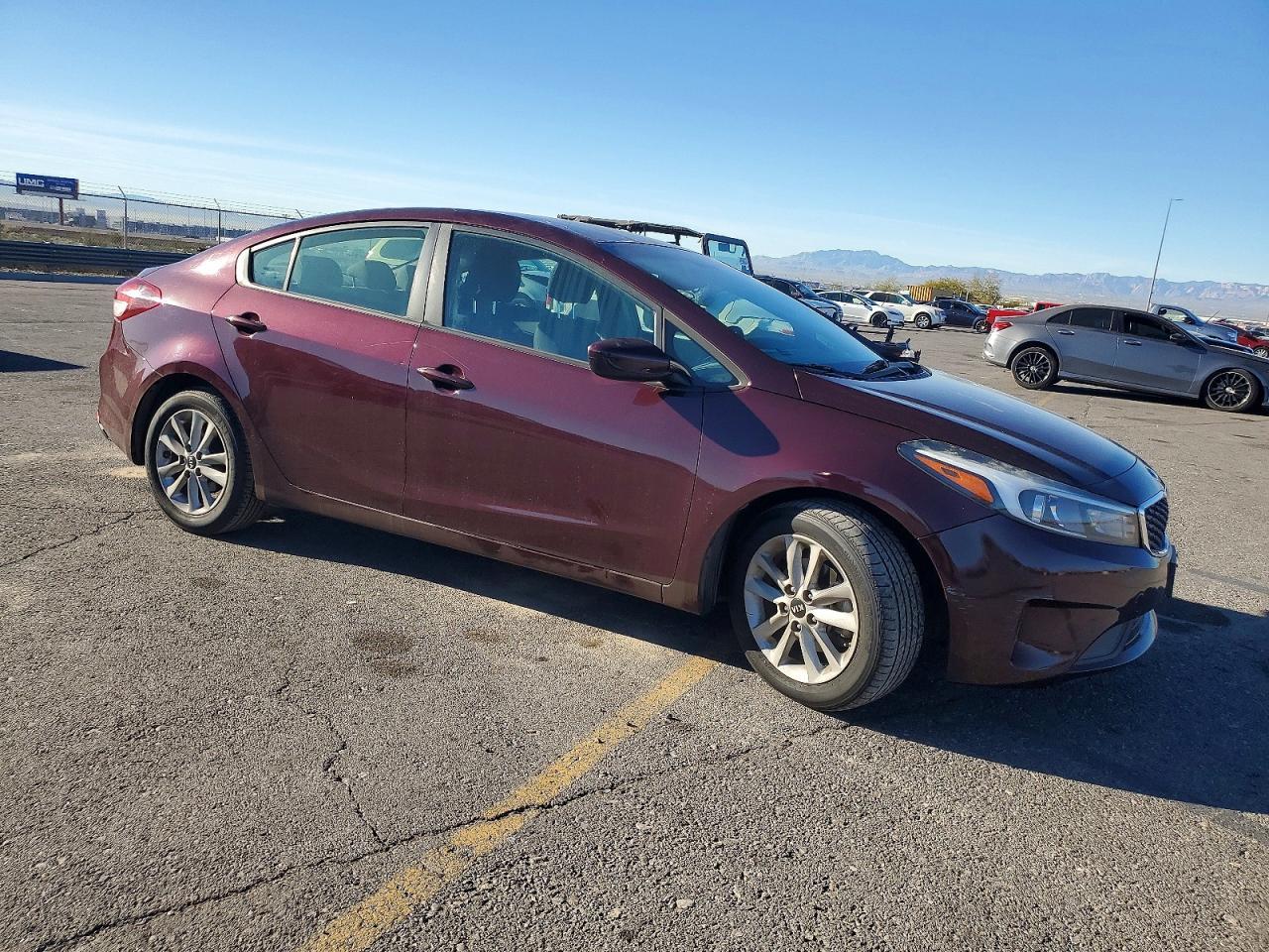 2017 KIA FORTE