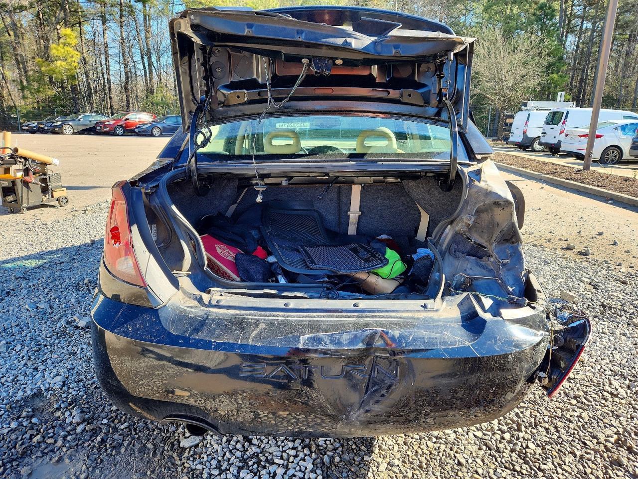 2004 SATURN Ion