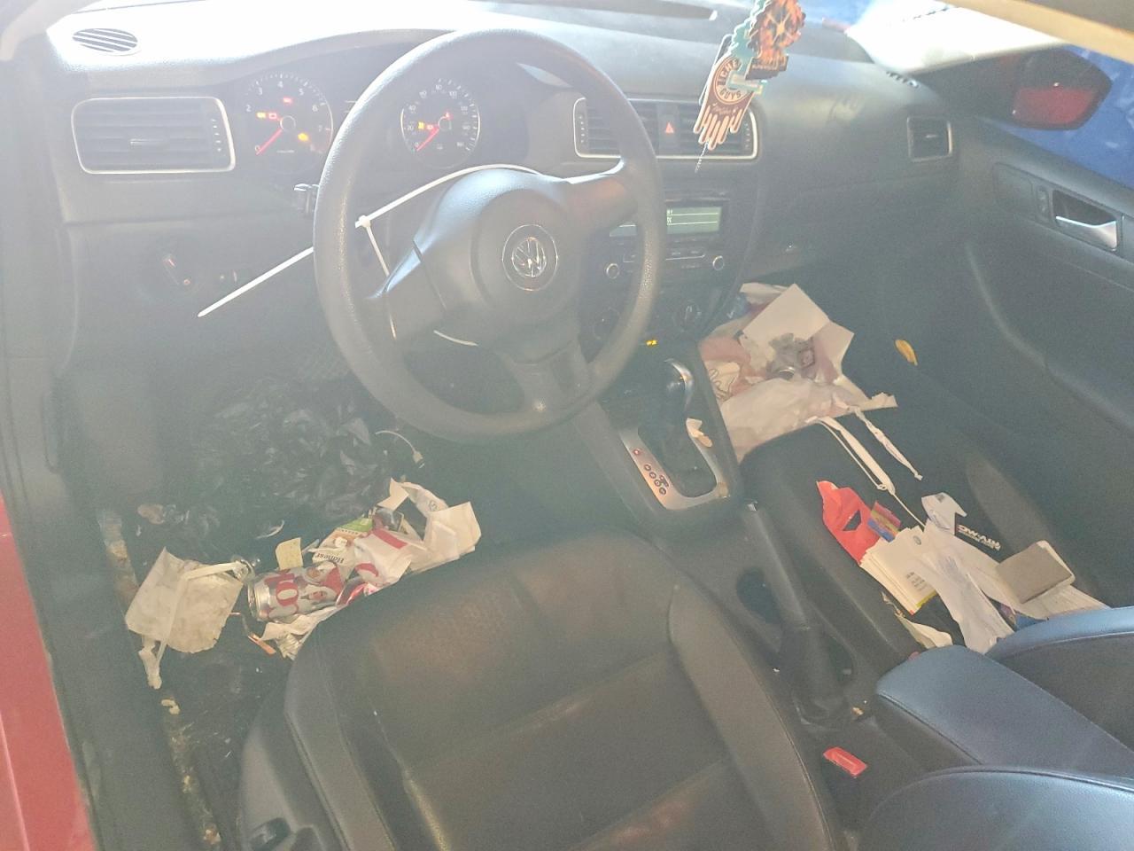 2014 VOLKSWAGEN JETTA