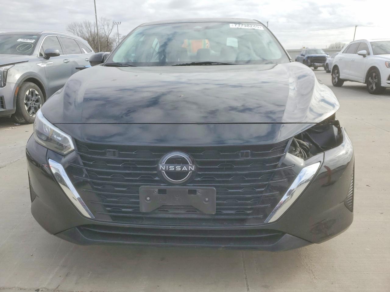 2024 NISSAN SENTRA