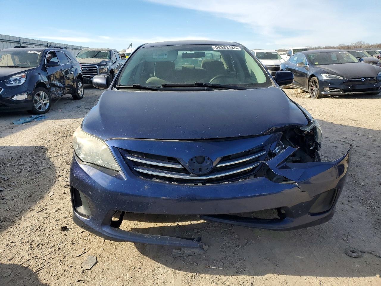2013 TOYOTA COROLLA