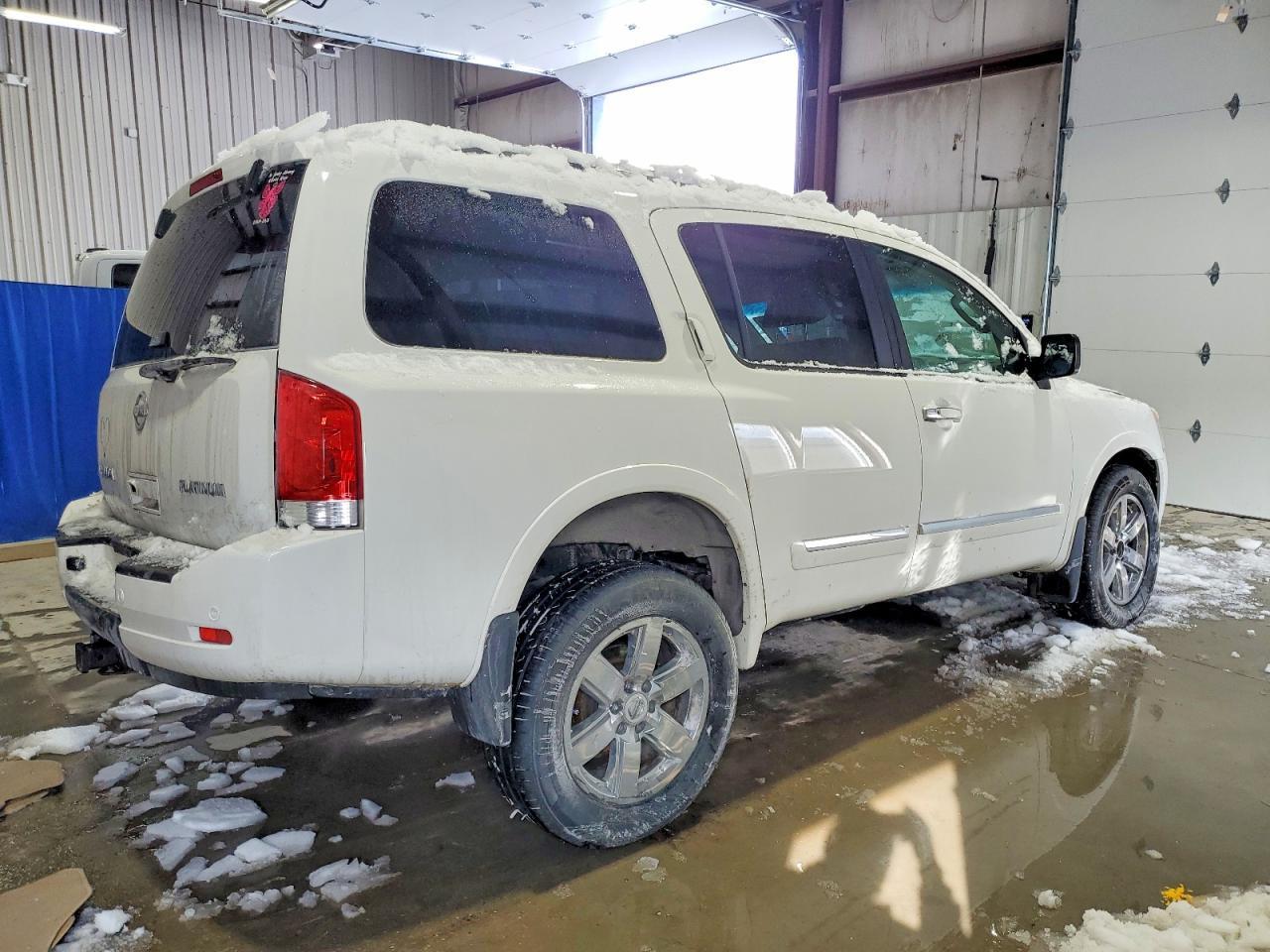 2012 NISSAN Armada