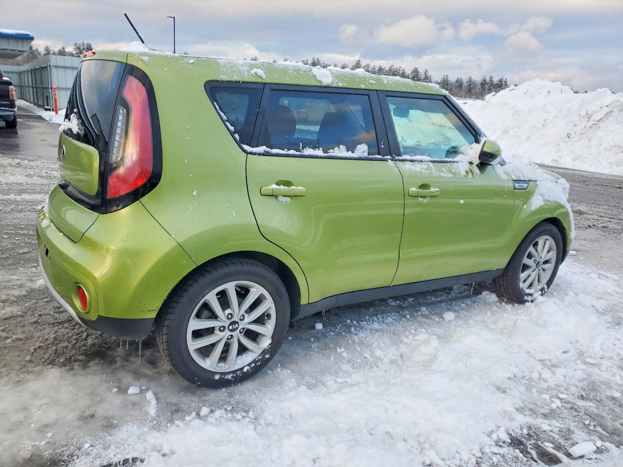 2017 KIA SOUL